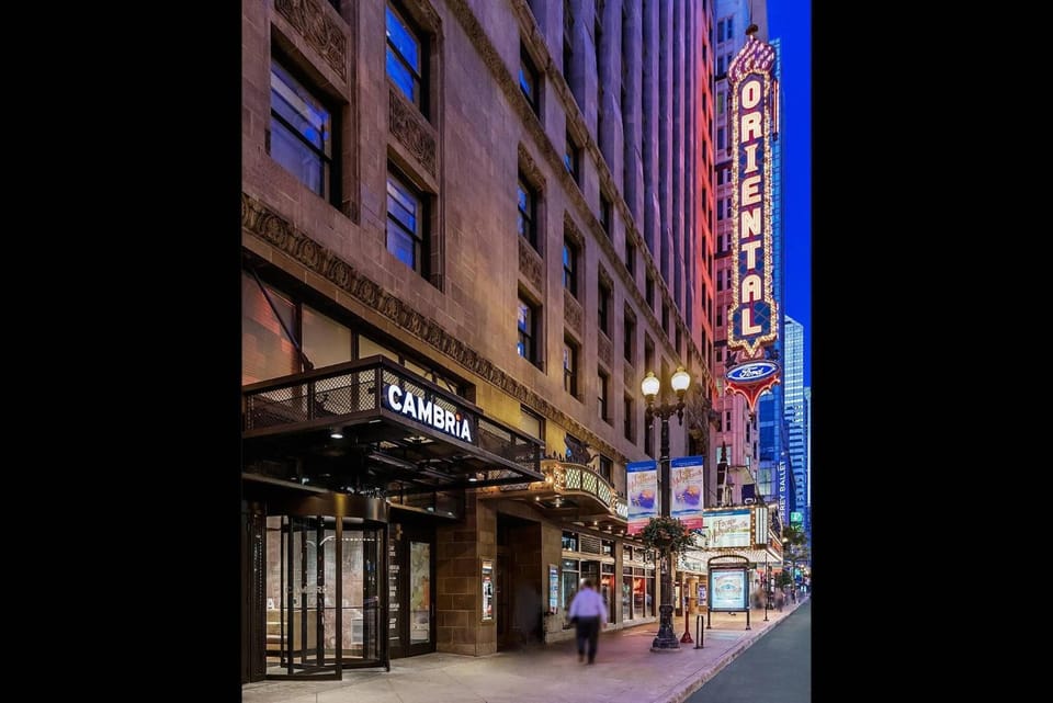 Cambria Hotel Chicago Loop - Theatre District Hotel in Chicago
