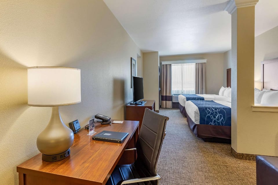 Suite room