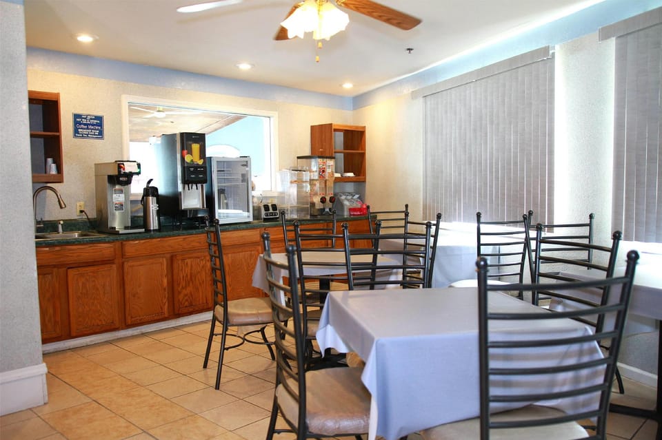 Travelodge by Wyndham Guymon Hotel in Guymon