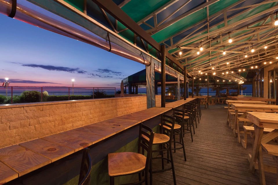 Surfbreak Virginia Beach Oceanfront, an Ascend Collection Hotel Hotel in Virginia Beach