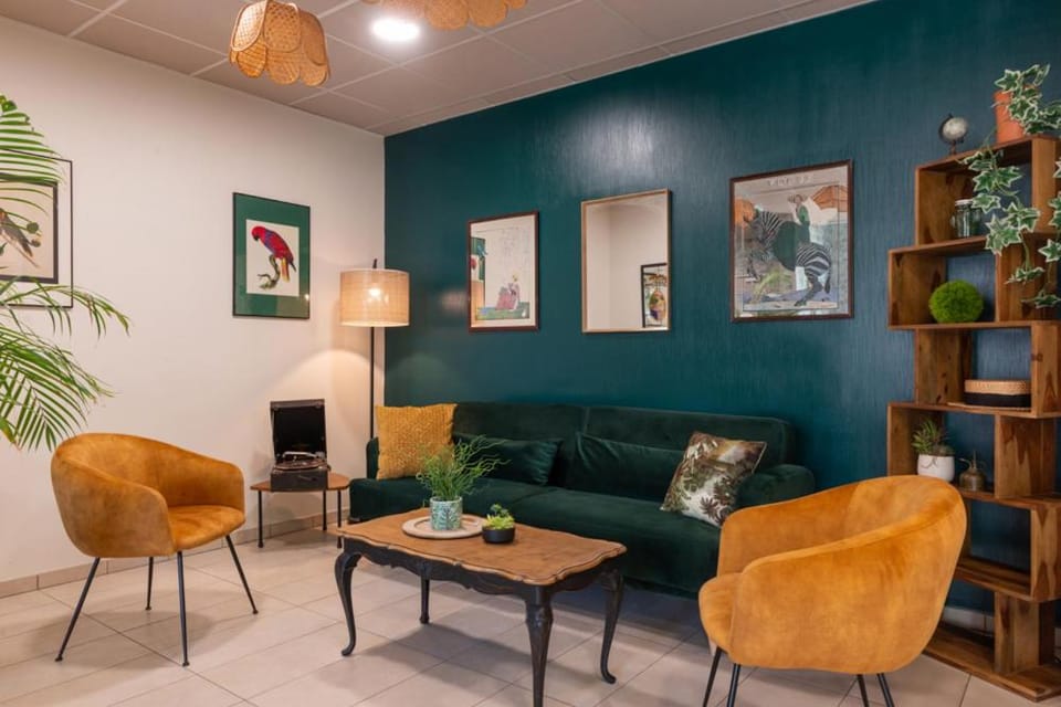 The  Residence, Hôtel Westlodge, Lyon Nord Hotel in Auvergne-Rhône-Alpes
