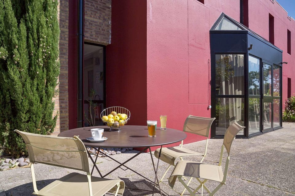 The Originals City, Hotel Novella Confort, Nantes Est                                       Hotel in Carquefou