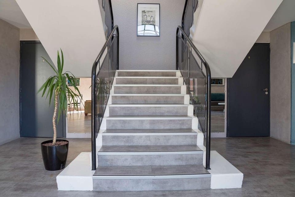 The Originals City, Hotel Novella Confort, Nantes Est                                       Hotel in Carquefou