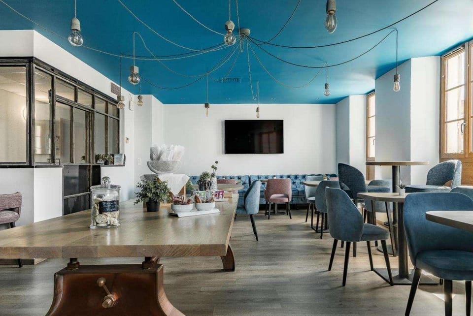 Grand Hôtel de la Gare Toulon – Boutique Hôtel  Hotel in Toulon