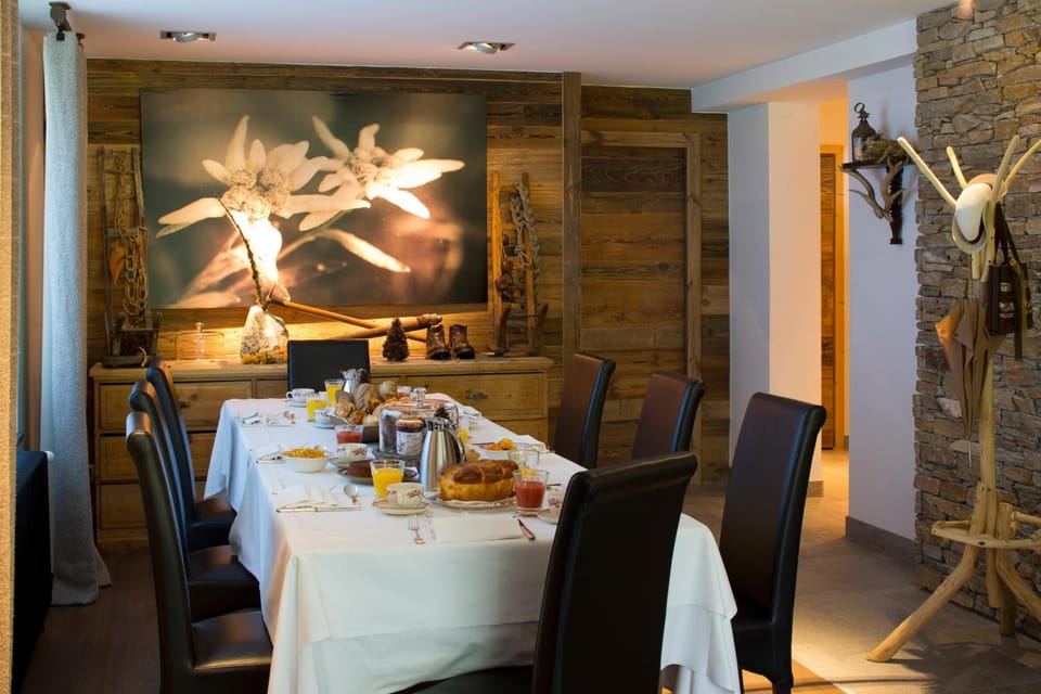 Chalet-Hôtel Hermitage, The Originals Relais Hotel in Chamonix