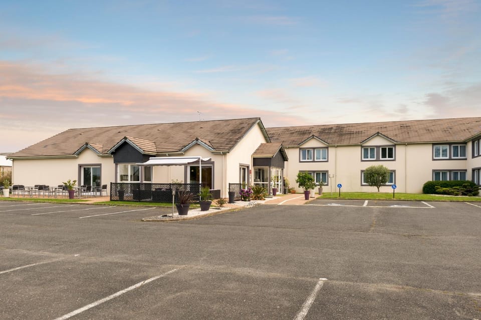 The Originals City, Hôtel La Terrasse, Tours Nord Hotel in Tours