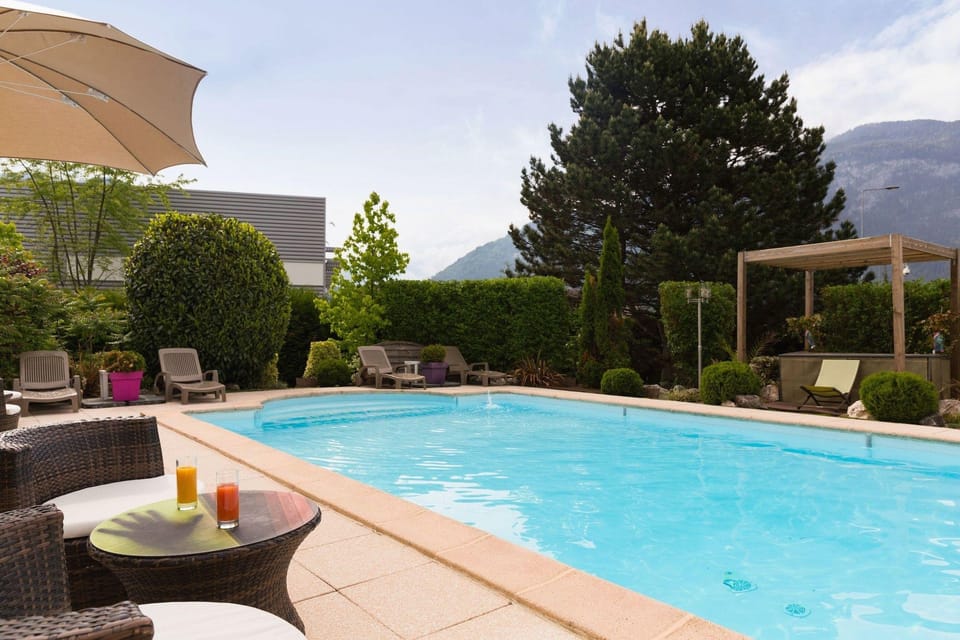 The Originals City, Hôtel Cluses Ouest, du Faucigny Hotel in Haute-Savoie