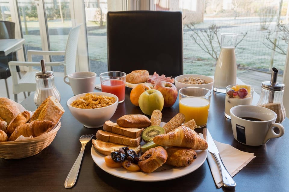 The Originals Boutique, Hôtel Spa, Honfleur Sud Hotel in Normandy