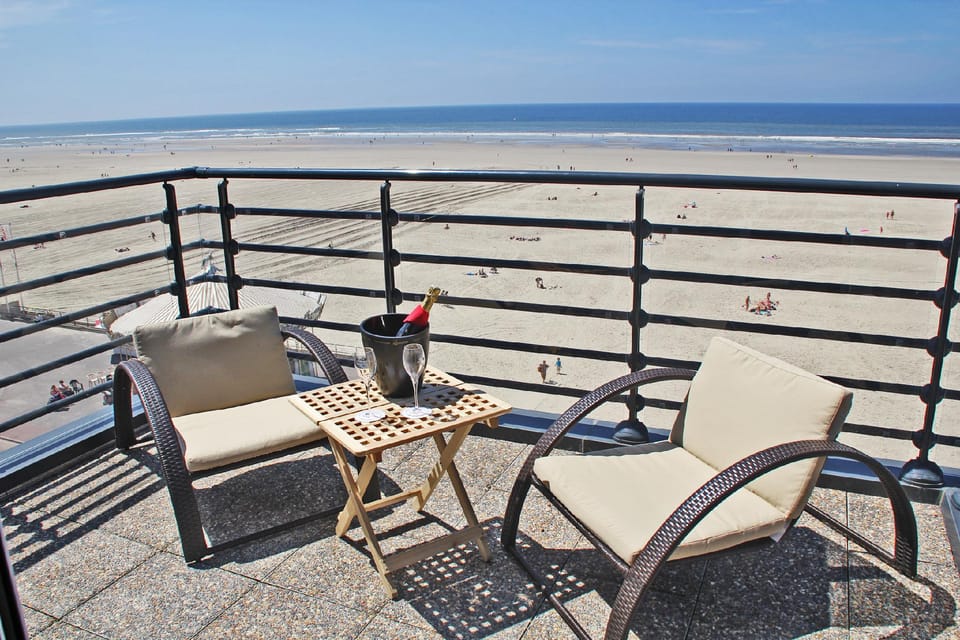 The Originals Boutique, Hôtel Neptune, Berck-sur-Mer Hotel in Berck