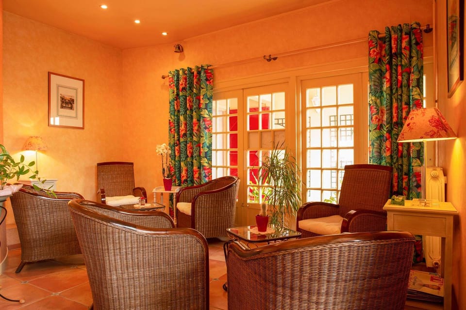 The Originals Boutique, Hôtel Clos Sainte Marie, Nevers Hotel in Bourgogne-Franche-Comté