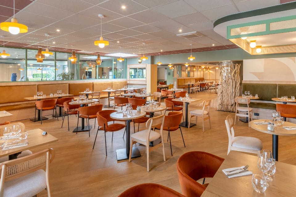Sure Hotel by Best Western Caen Memorial Hotel in Caen