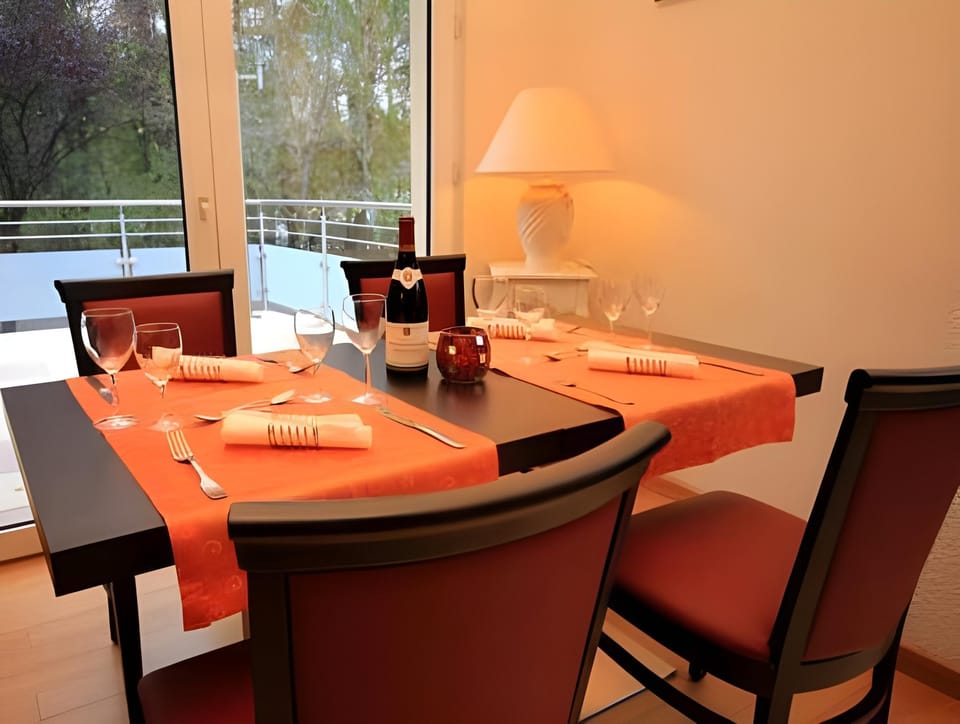 The Originals City, Hôtel Aster, Saint-Avold Nord Hotel in Saarland, 66, Germany
