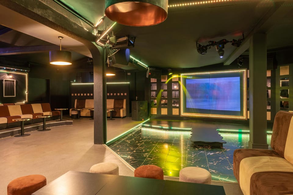 Bar