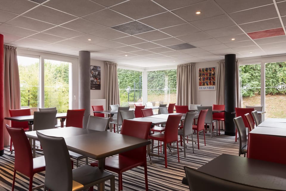 Hôtel Acadine, Le Neubourg Hotel in Normandy