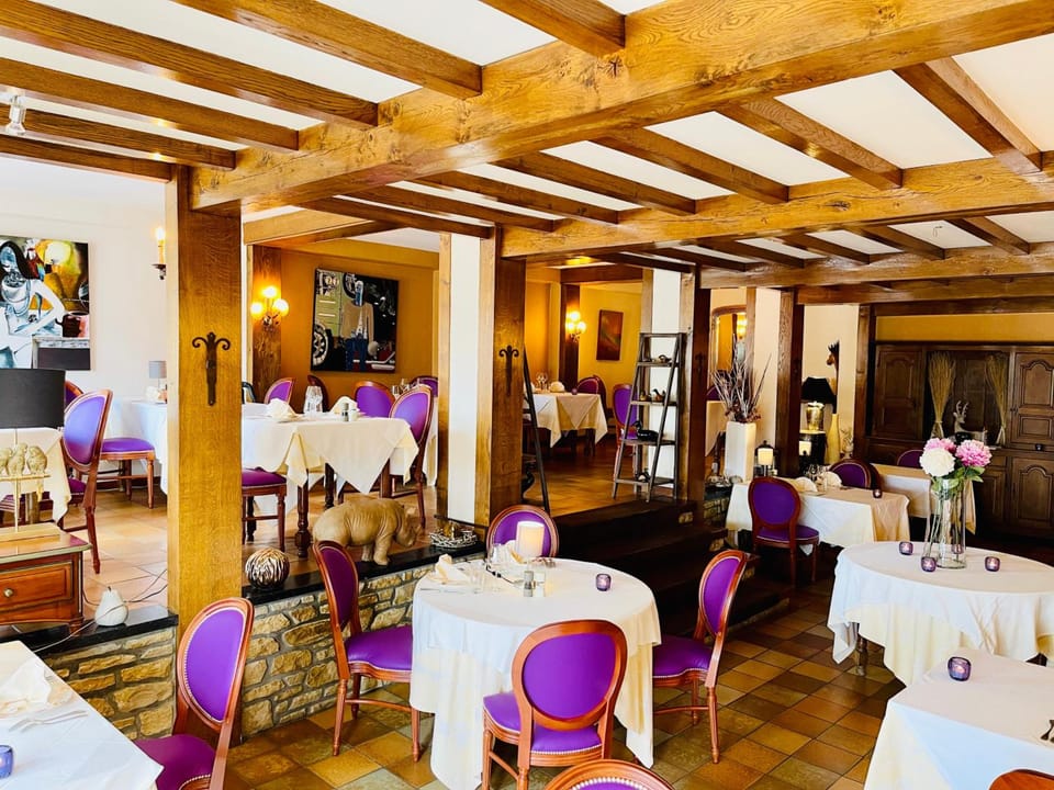 Hostellerie Sainte-Cécile, The Originals Relais Hotel in Wallonia, Belgium