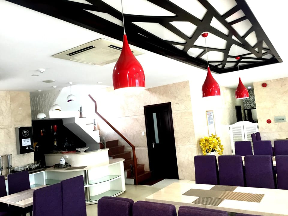 HUONG SON HOTEL Hotel in Da Nang