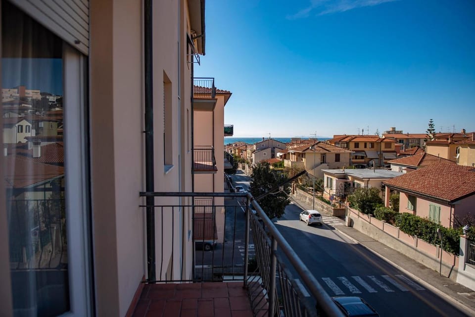 Cav Costa degli Etruschi Apartment hotel in San Vincenzo