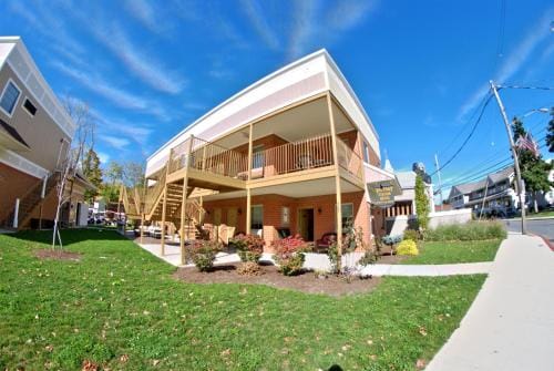 Put-in-Bay Victory Station Hotel in South Bass Island