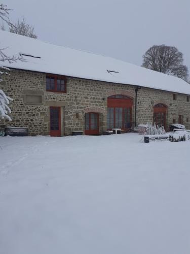 Auverg'Nature chambre Combrailles Hotel in Auvergne-Rhône-Alpes