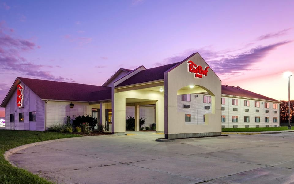 Holtoninnandsuites Inn in Kansas