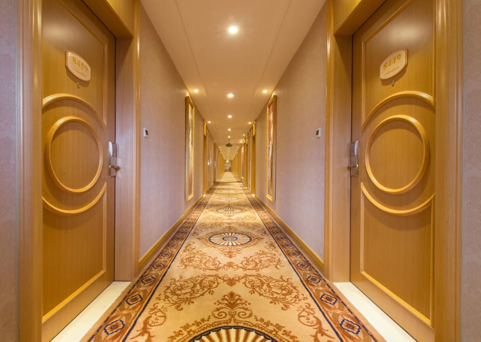 Vienna 3 Best Shenzhen Dalang Commercial Centre Hotel in Shenzhen