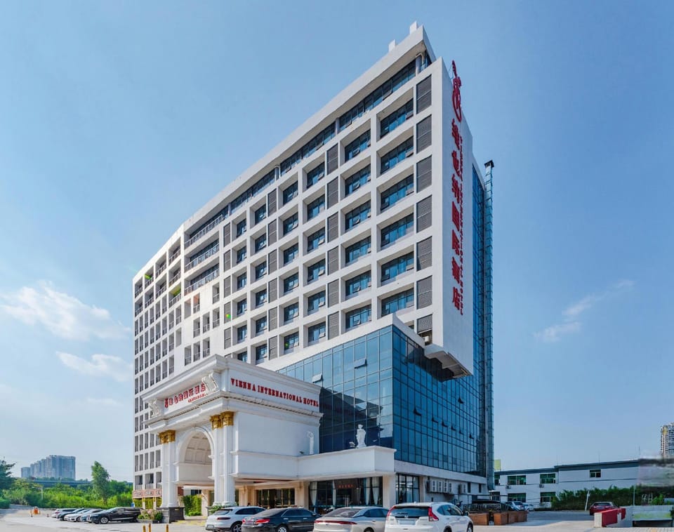 Vienna International Shenzhen Tianan Digital City Hotel in Shenzhen