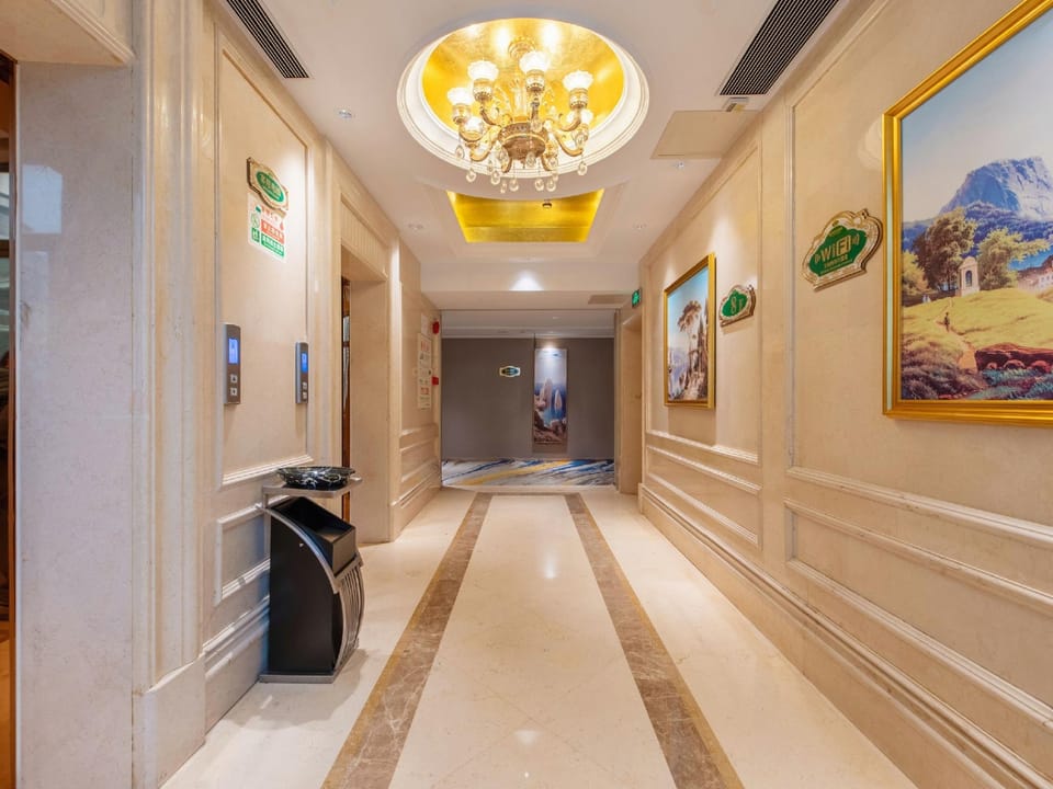 Vienna Hotel Foshan Lingnan Pearl Gymnasium Hotel in Guangzhou