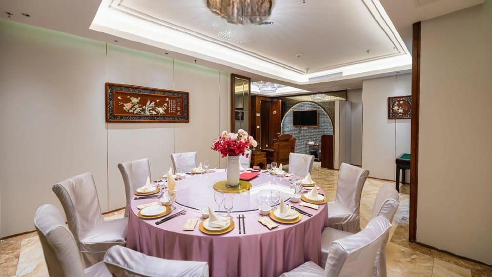 Vienna Hotel Shenzhen Nanshan Longzhu Branch Hotel in Shenzhen