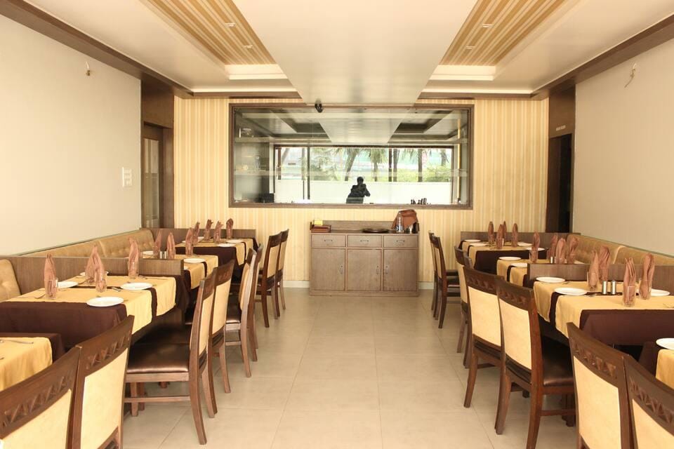 Treebo Trend Royal Park Residency Hotel in Thane