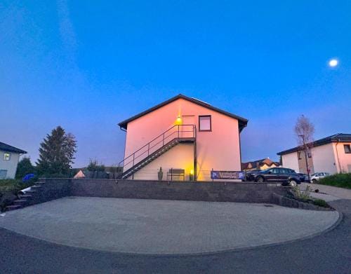 Gastehaus Veenstra Hotel in Kelberg