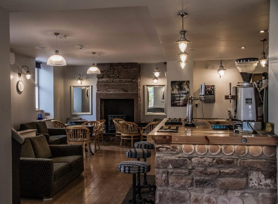 The Lion and The Lamb Inn in Copeland District