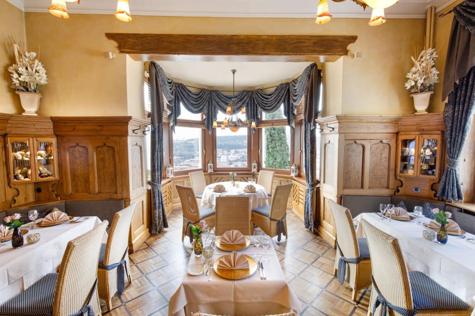 Schlosshotel Steinburg Hotel in Wurzburg