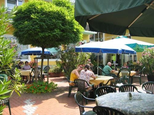 Gasthof zur Post Inn in Schörfling am Attersee