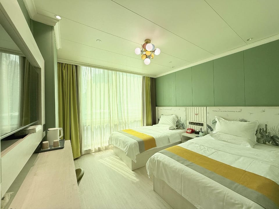 Guestroom