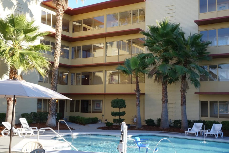 Ramada by Wyndham Sacramento Hotel in Arden-Arcade