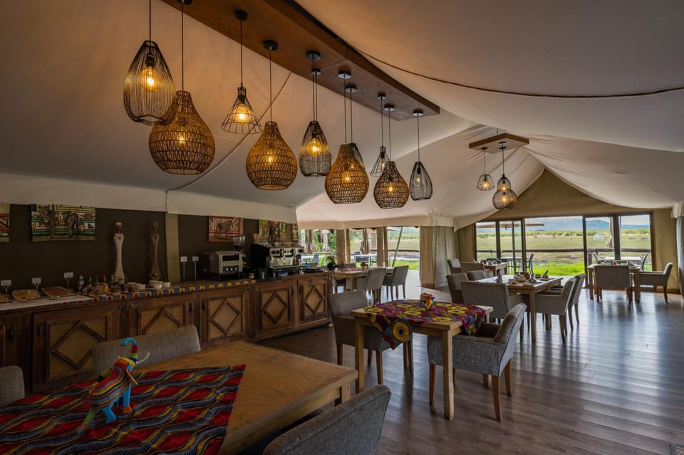 Tau Game Lodge Lodge in North West, South Africa