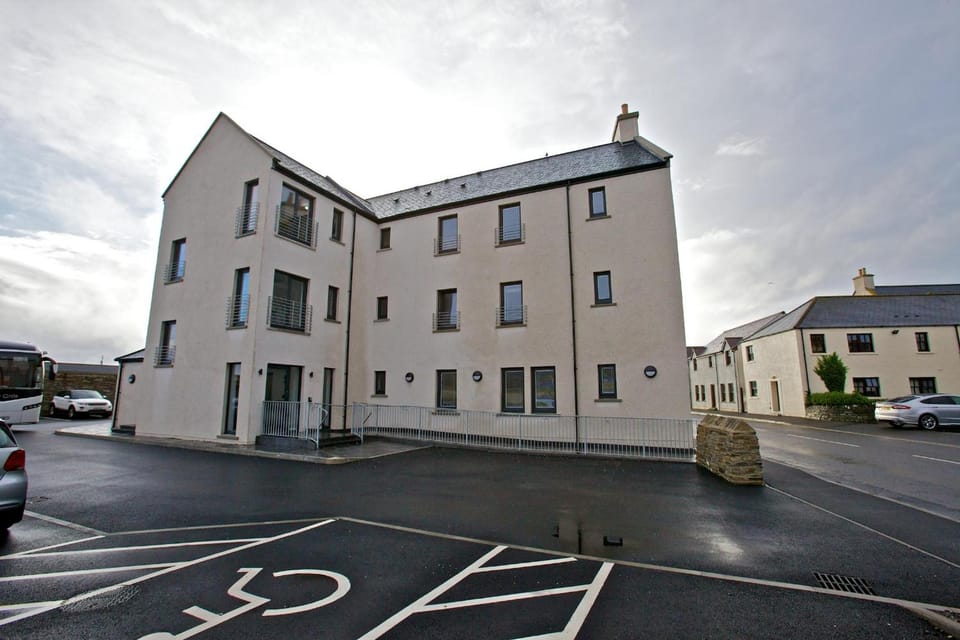 Ayre Hotel & Ayre Apartments Hotel in Scotland