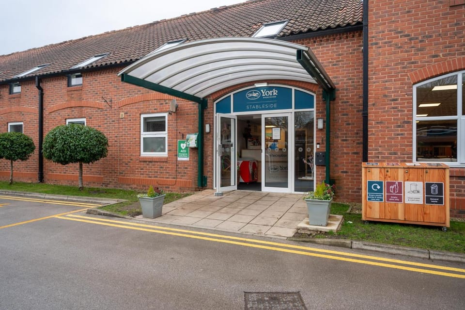 Stableside Hostel at York Racecourse Hotel in York