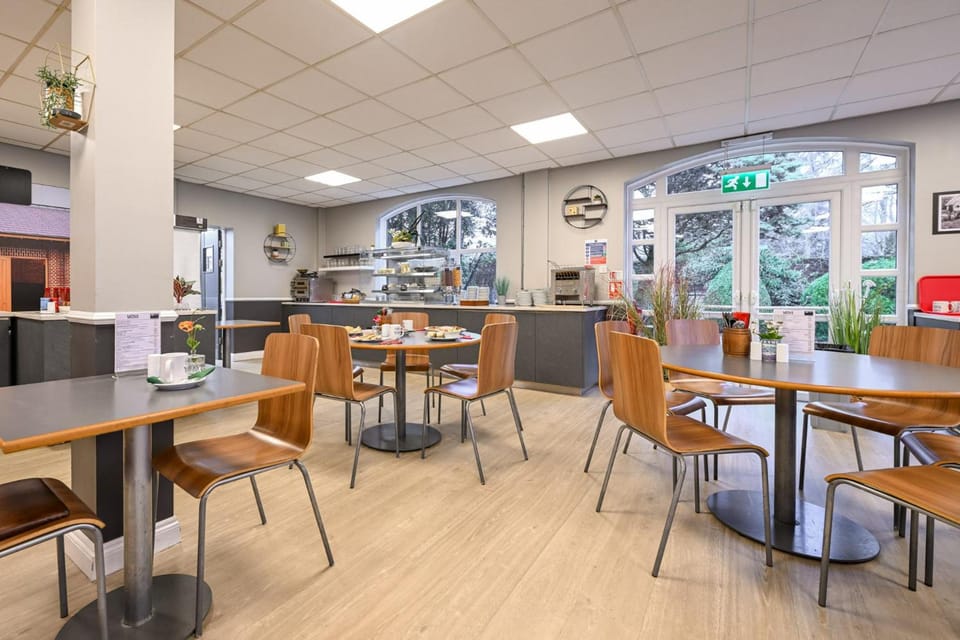 Stableside Hostel at York Racecourse Hotel in York