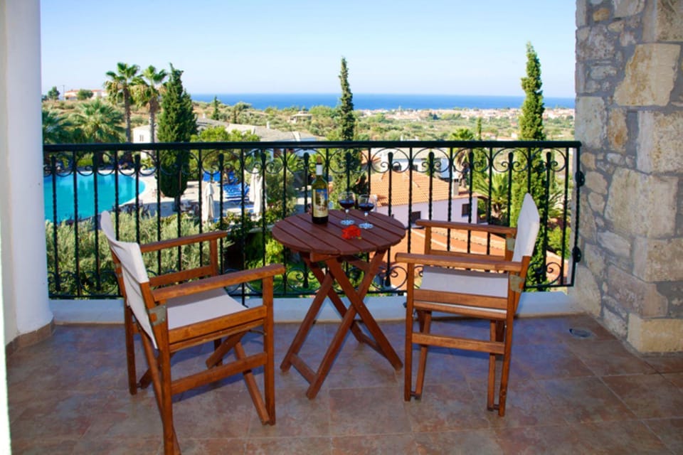 Geranion Village Resort in Nikiti