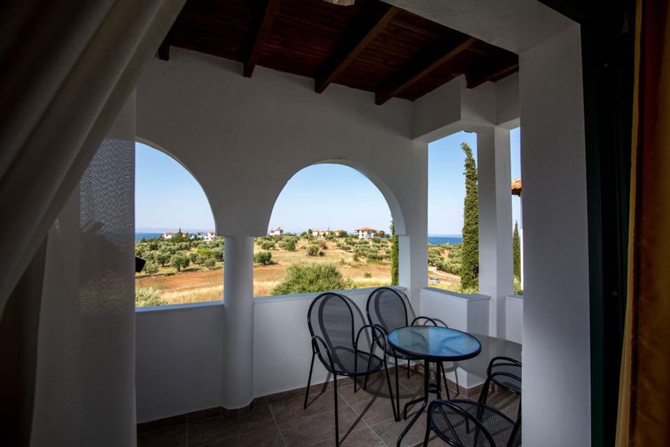 Geranion Village Resort in Nikiti
