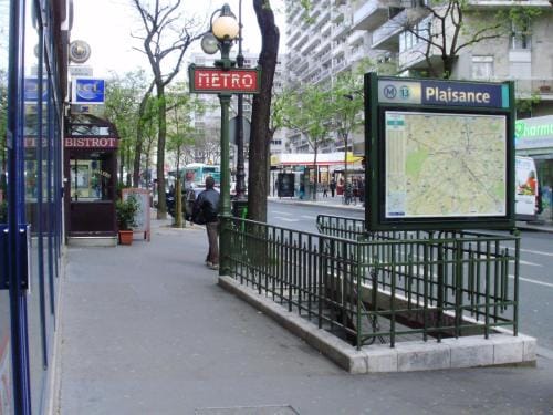 NEW ! Stunning 2BR Apt in the Heart of Paris 15 Hotel in Paris