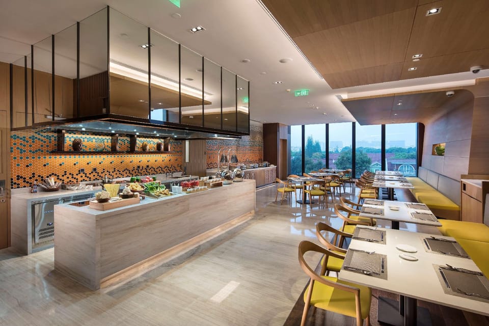 Hilton Garden Inn Shanghai Hongqiao NECC Hotel in Shanghai