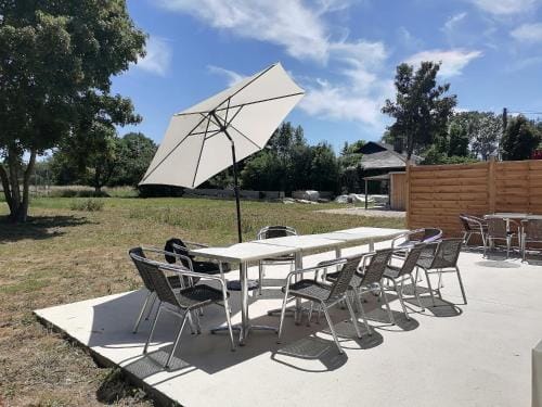 Manoir en Pierre Chartres Hotel in Chartres