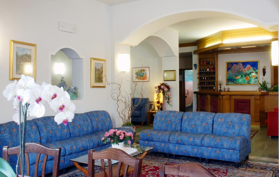 Hotel Sass Maor Hotel in Trentino-South Tyrol
