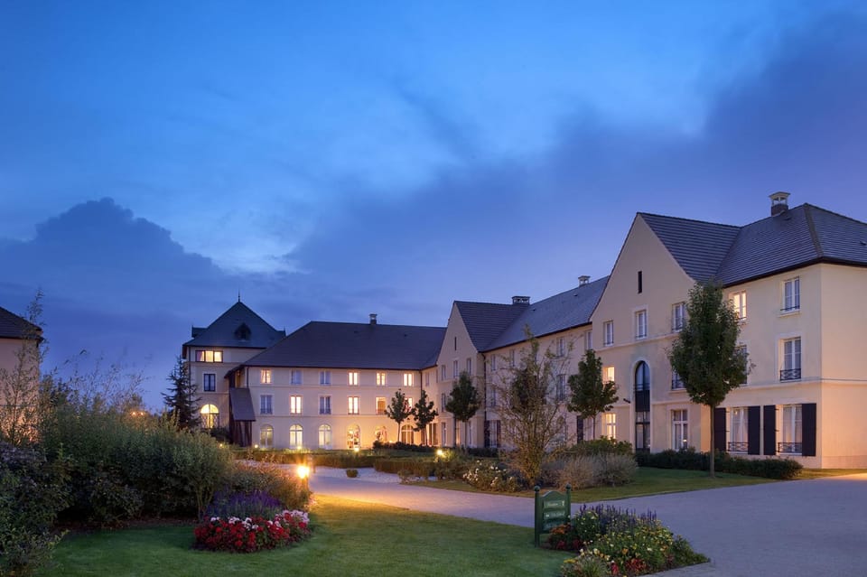 Campanile Val De France Near Disneyland Paris Hotel in Magny-le-Hongre