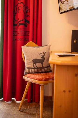 Mara's Little Boutique Sleepover - Budget Holiday Home Hotel in Piesendorf