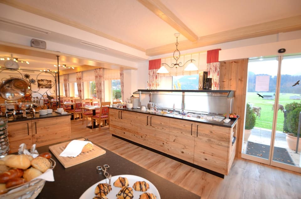 Hotel Restaurant Cafe Fuggerhof Hotel in Oberstdorf