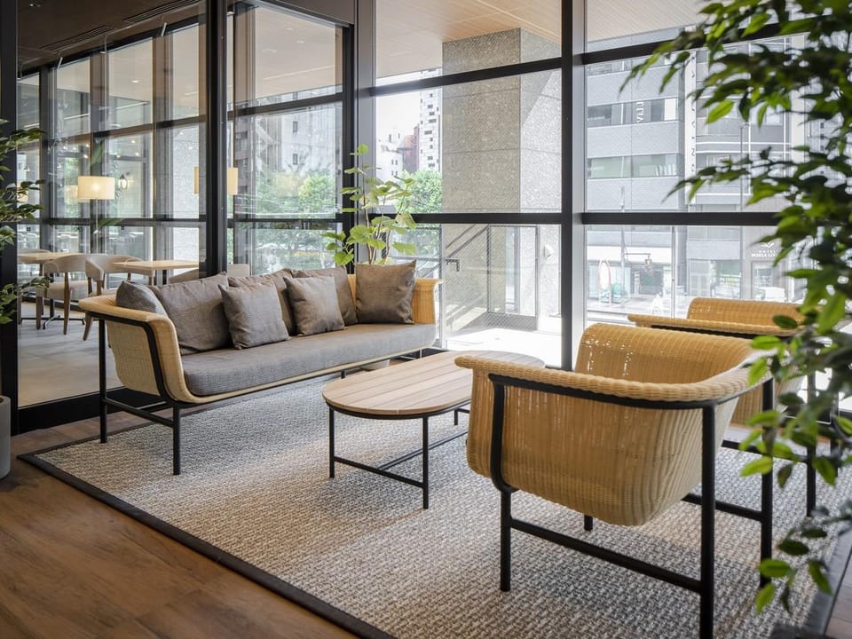 Shared lounge/TV area