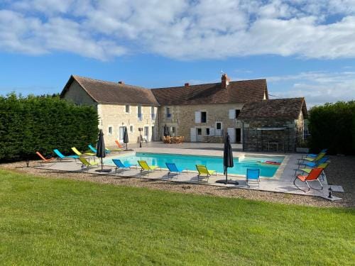 Kourline Villalunoterie Futuroscope Piscine spa Hotel in Centre-Val de Loire